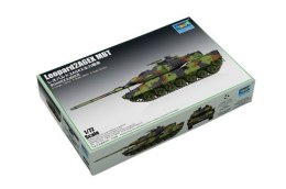 Model plastikowy Leopard 2A6EX MBT 1/72 Trumpeter