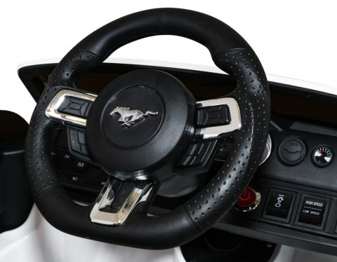 Ford Mustang GT Autko na akumulator dla dzieci Biały