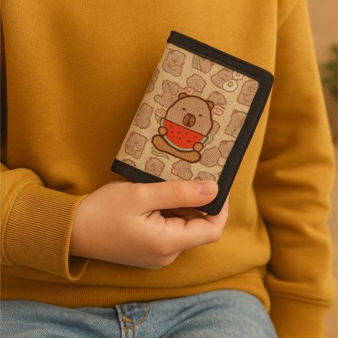 Portfelik Dziecięcy Na Rzep z Karabińczykiem Kapibara Z Arbuzem LEAN TOYS