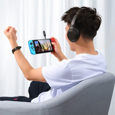 Odbiornik nadajnik Bluetooth mini jack 3.5mm czarny UGREEN