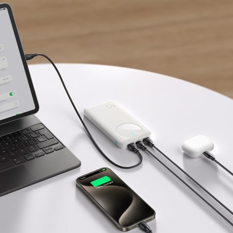 Powerbank JR-PBF12 10000mAh 2.4A 2x USB-A 1x USB-C - biały JOYROOM