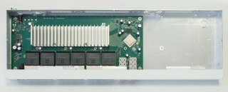 Przełącznik 24xGbE 2 xSFP+CRS326-24G-2S+RM-MX Mikrotik