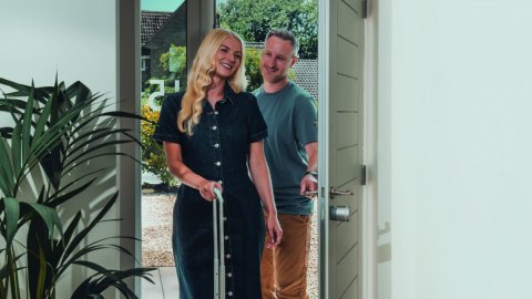 Inteligentny zamek L2 Lite Czarny 05/109100/MB YALE HOME