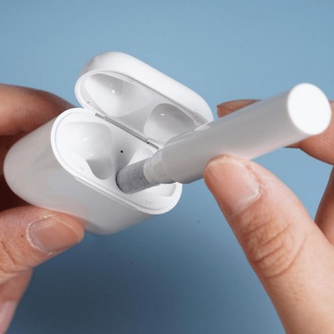 Zestaw do czyszczenia słuchawek AirPods biały HURTEL