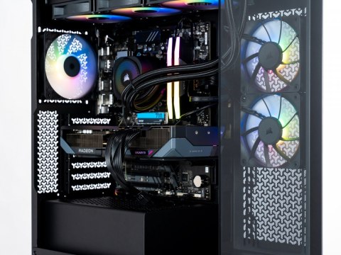 Komputer E-Sport GB650T-CR2 Ryzen 7 7800X3D/32GB/2TB/RX 9070 XT 16GB/WIN11H OPTIMUS
