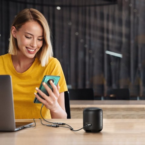 Rozdzielacz na 2x przewód kabel AUX 3.5mm mini jack 0.2m czarny UGREEN