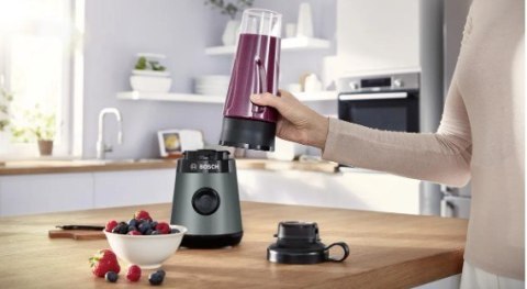 Mini blender z butelką ToGo MMB2111S Bosch