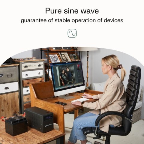 Zasilacz awaryjny UPS AVR PowerCore 1000W/1500VA 12VDC Green Cell