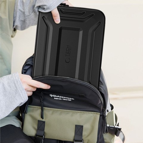 Pokrowiec etui usztywniane wodoodporne na laptopa 13-14'' - czarny Tech-Protect