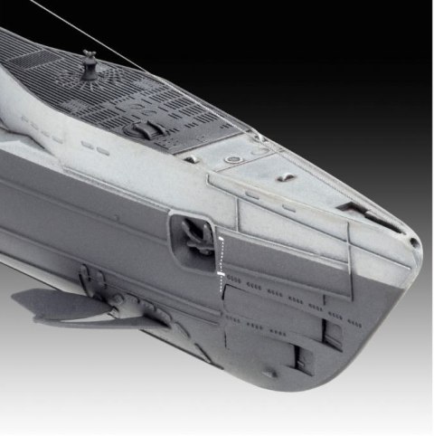 Model plastikowy German Submarine T.IX C/40 1/144 Revell