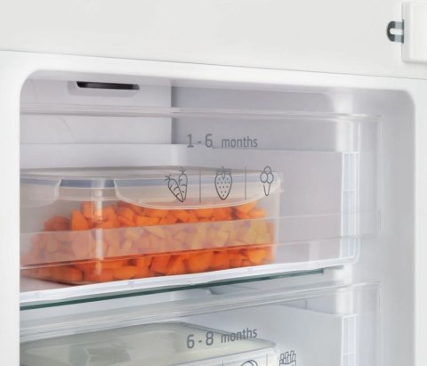 Chłodziarko-zamrażarka do zabudowy BK3045.4 NF(E) Amica