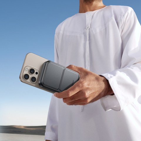 Powerbank 10000mAh 22.5W Qi2 JR-PBM11 MagSafe z podstawką - czarny JOYROOM