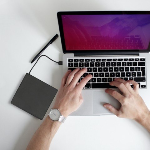 Nagrywarka DVD-RW zewnętrzna | USB 2.0 | Czarna Qoltec