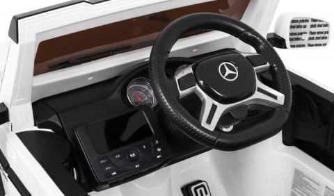 Auto Mercedes G63 6x6 dla dzieci Biały + 2 Pedały gazu + Regulacja siedzenia + Audio LED + Bagażnik + Kufer dla rodzica