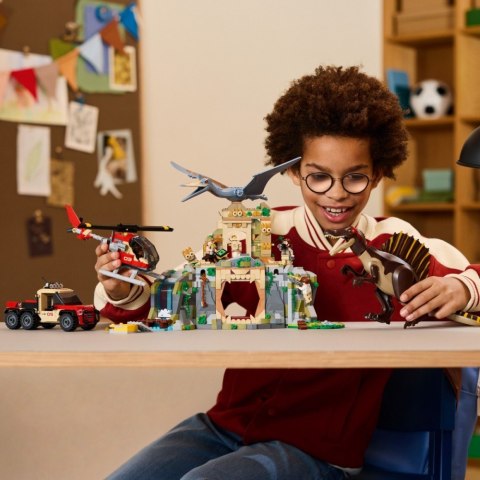Klocki Jurassic World 76976 Powietrzna misja z kecalkoatlem i spinozaurem LEGO