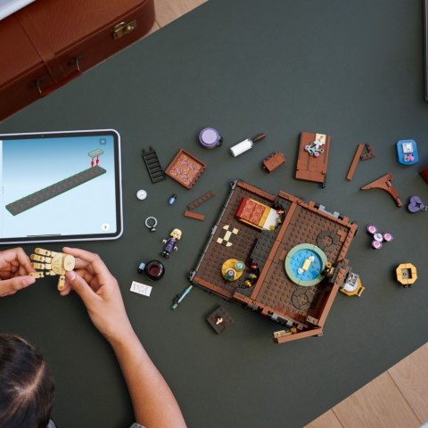 Klocki Wednesday 76785 Mieszkanie Rączki LEGO