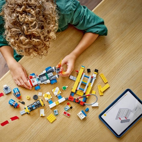 Klocki Super Mario 72035 Mario Kart - Toad i jego garaż LEGO