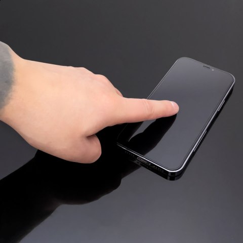 Szkło hartowane 9H na cały ekran Motorola Moto G72 z czarną ramką Full Glue WOZINSKY
