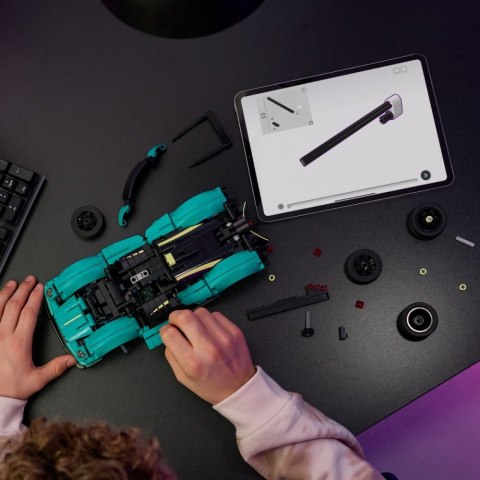 Klocki Technic 42208 Aston Martin Valkyrie LEGO