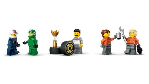 LEGO City 60445 - F1 Ciężarówka z bolidami RB20 i AMR24 F1