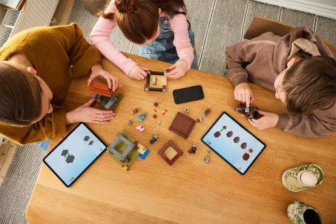 LEGO Minecraft 21278 - Kryjówka rozbójników i dewastatorów