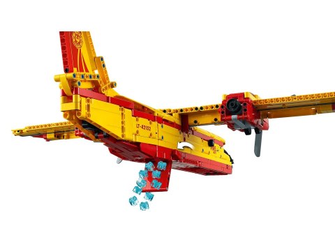 LEGO Technic 42152 - Samolot gaśniczy