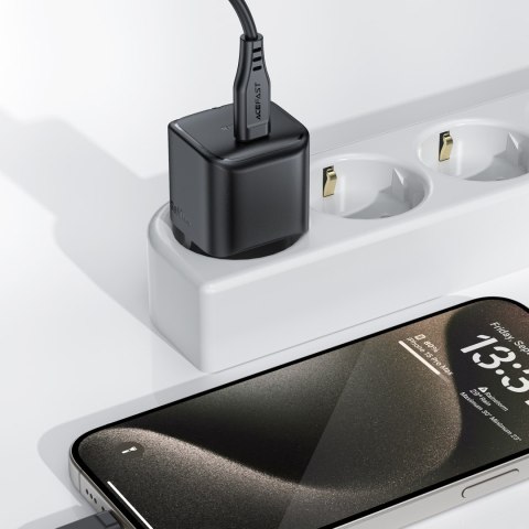 Mini Ładowarka sieciowa GaN PD 30W USB-C czarna ACEFAST