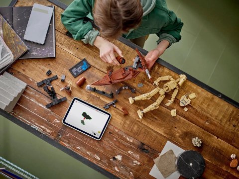 LEGO Star Wars 75428 - Droid bojowy z platformą STAP