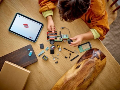 LEGO City 60447 - Górska terenówka 4x4