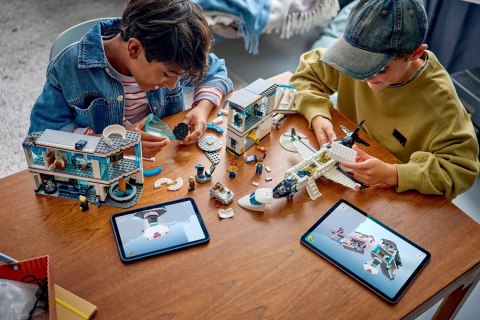 LEGO City 60502 - Lotnisko z samolotem