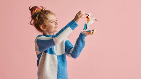 LEGO Creator 3w1 31140 - Magiczny jednorożec
