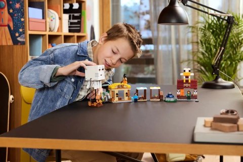 LEGO Minecraft 21273 - Atak balonowego Ghasta na wioskę