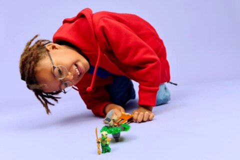 LEGO Ninjago 71850 - Lloyd kontra ziemny potwór na spinnerze