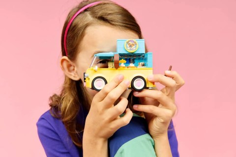 LEGO Friends 42678 - Furgonetka z akcesoriami dla zwierząt