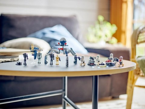 LEGO Star Wars 75372 - Zestaw bitewny z żołnierzem armii klonów i droidem bojowym