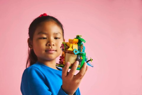 LEGO Disney 43260 - Zabawy Vaiany na wyspie