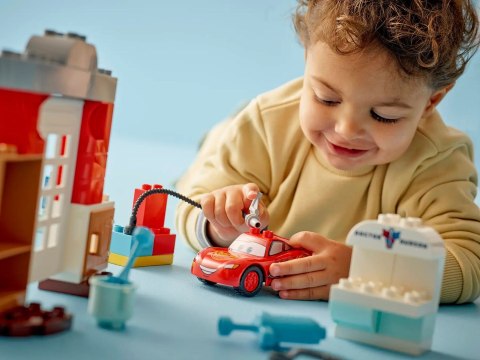 LEGO Duplo 10456 - Wizyta McQueena w warsztacie Wójta