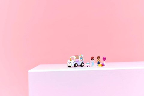 LEGO Friends 42675 - Jednorożcowa dostawa tortu