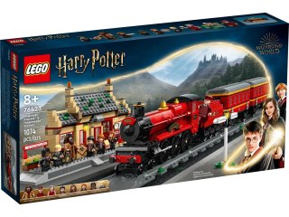 LEGO Harry Potter 76423 - Ekspres do Hogwartu i stacja w Hogsmeade