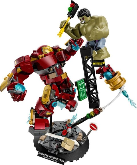 LEGO Marvel Super Heroes 76343 - Epicka bitwa: Hulkbuster kontra Hulk