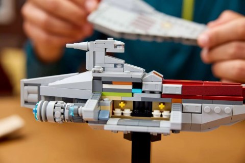 LEGO Star Wars 75404 - Krążownik szturmowy typu Acclamator