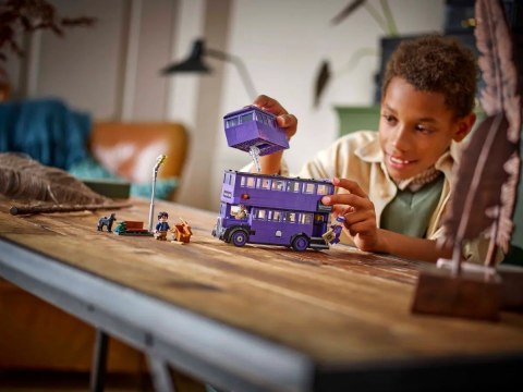 LEGO Harry Potter 76446 - Przygoda na pokładzie Błędnego Rycerza