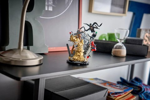 LEGO Marvel 76334 - Epicka bitwa: Spider-Man kontra Sandman