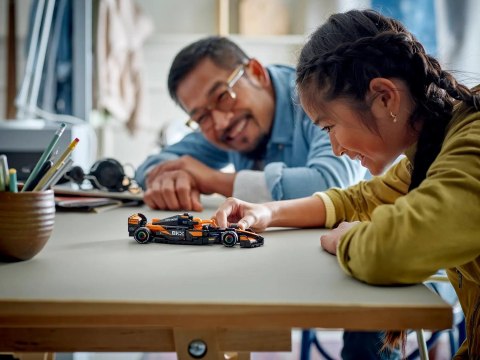 LEGO Speed Champions 77251 - Bolid F1McLaren Team MCL38 V29