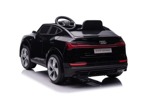 Auto Na Akumulator Audi E- Tron Czarne QLS-6688 LEAN CARS