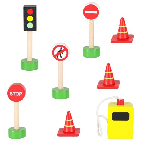 Parking drewniany garaż LULILO BENINO piętrowy Kik Sp. z o. o. Sp. k.