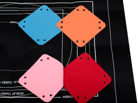 Mata do układania puzzli podkładka plansza pod puzzle 3000 elementów Kik Sp. z o. o. Sp. k.