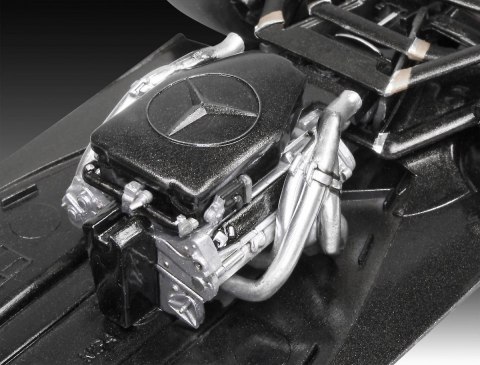 Model plastikowy Mclaren Mercedes MP4-25 L. Hamilton Revell