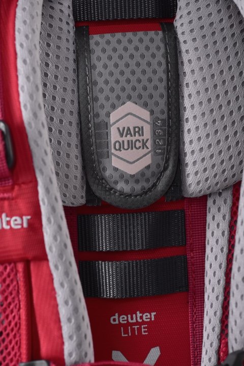 Nosidło turystyczne Deuter Kid Comfort Active SL currant