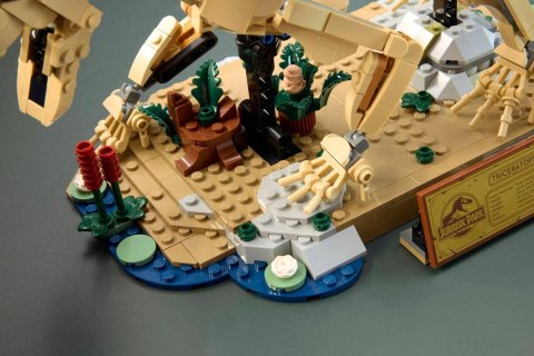 LEGO Jurassic World 77985 - Szkielety dinozaurów: Triceratops